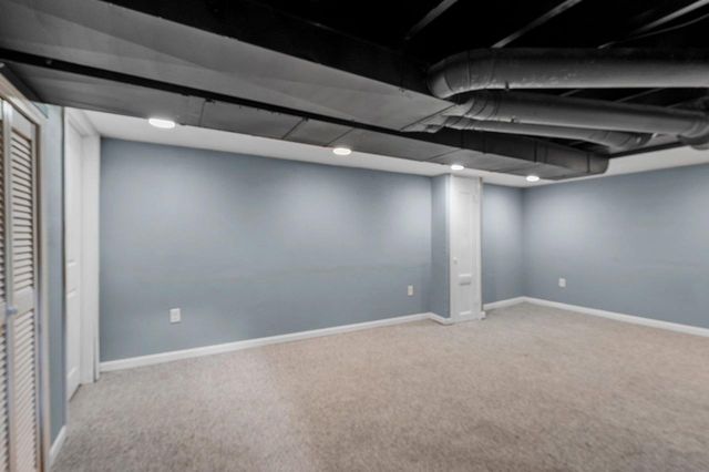 2214 N DIVISION STREET, Appleton, WI 54911