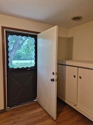 4260 BROADWAY RD, Bartlett, TN 38002