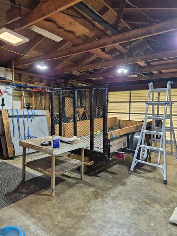 4260 BROADWAY RD, Bartlett, TN 38002