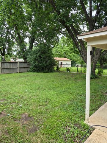 4260 BROADWAY RD, Bartlett, TN 38002