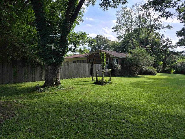 4260 BROADWAY RD, Bartlett, TN 38002