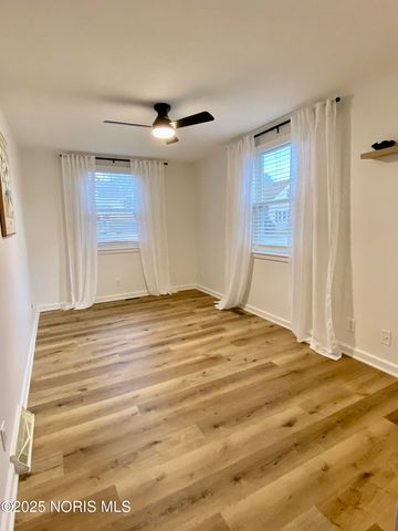 208 Gardner Avenue, Northwood, OH 43619