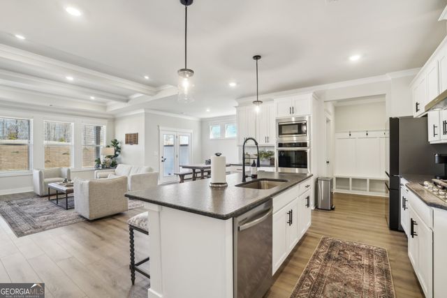 5504 Tullis Drive, Gainesville, GA 30507