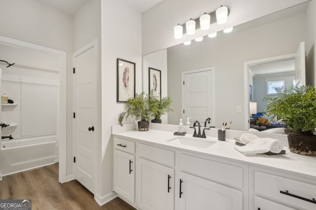 5504 Tullis Drive, Gainesville, GA 30507