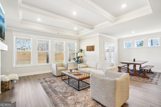 5504 Tullis Drive, Gainesville, GA 30507