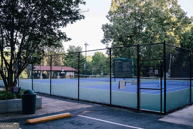 5504 Tullis Drive, Gainesville, GA 30507