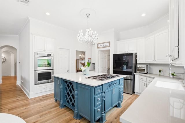 7722 Northwoods Drive, Sugar Land, TX 77479