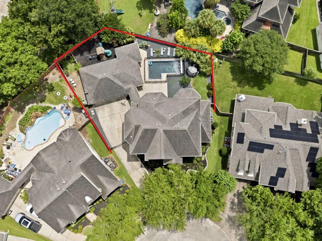 7722 Northwoods Drive, Sugar Land, TX 77479