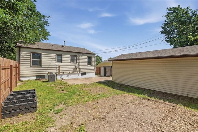 1713 HILL Street, Plattsmouth, NE 68048