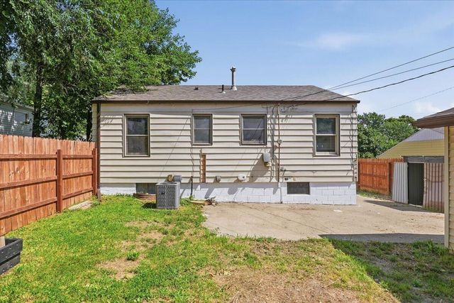 1713 HILL Street, Plattsmouth, NE 68048
