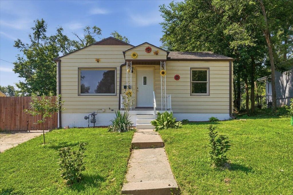 1713 HILL Street, Plattsmouth, NE 68048