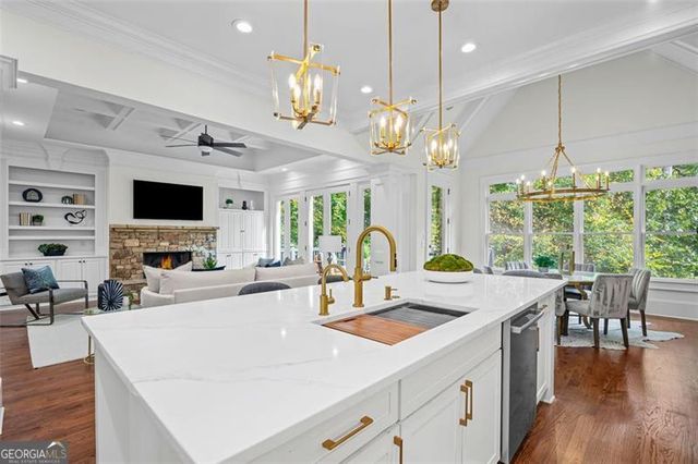 1735 HIGH Trail, Atlanta, GA 30339