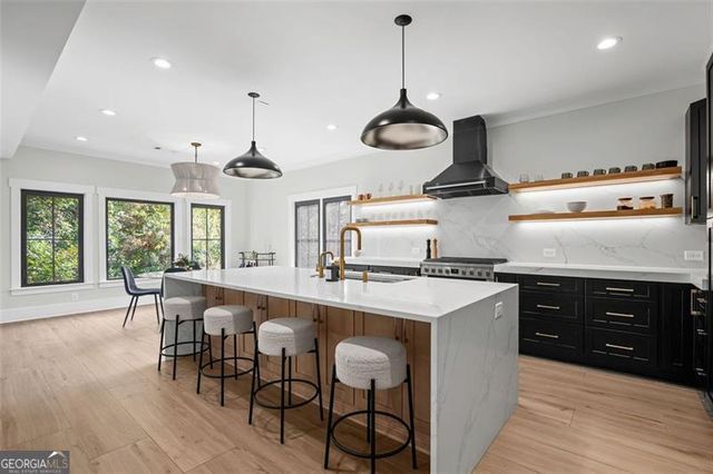 1735 HIGH Trail, Atlanta, GA 30339