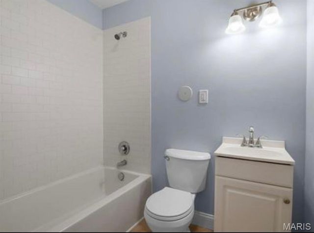 9711 Corregidor Drive, Woodson Terrace, MO 63134