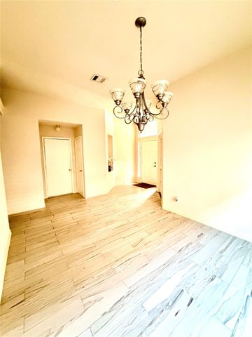 10823 Coral Garden Lane, Houston, TX 77075