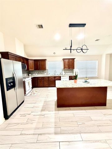 10823 Coral Garden Lane, Houston, TX 77075
