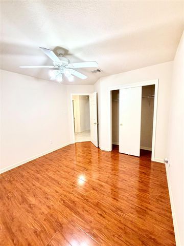 10823 Coral Garden Lane, Houston, TX 77075