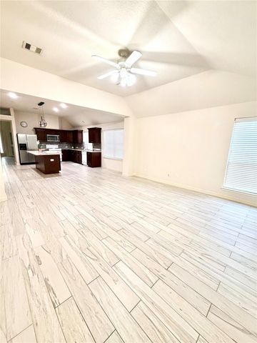10823 Coral Garden Lane, Houston, TX 77075