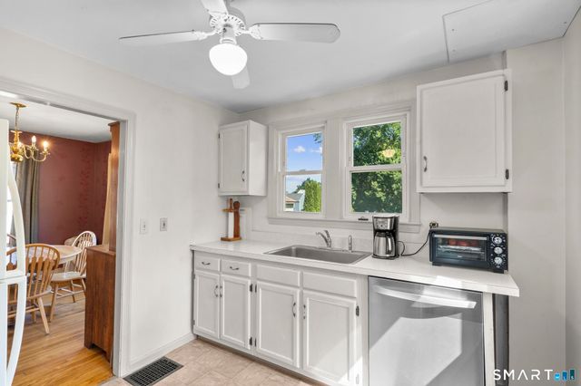 80 Linwood Avenue, Newington, CT 06111