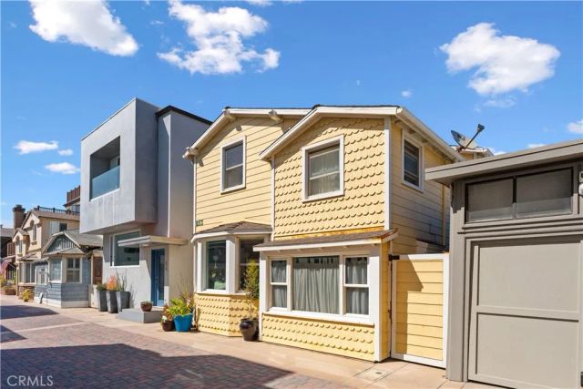 53 Surfside, Surfside, CA 90743
