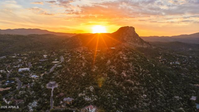2050 RUSTIC TIMBERS Lane, Prescott, AZ 86303