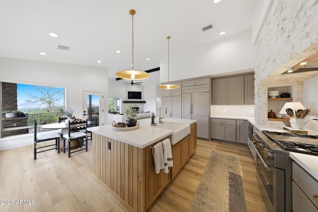 2050 RUSTIC TIMBERS Lane, Prescott, AZ 86303