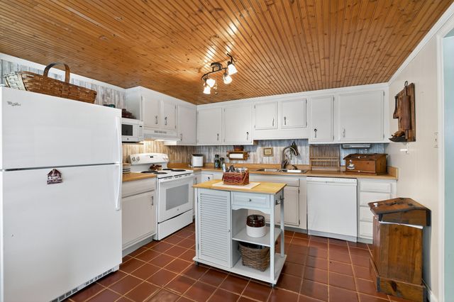 295 Fairview Road, Williamstown, KY 41097