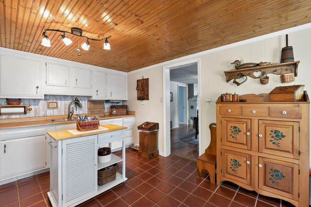 295 Fairview Road, Williamstown, KY 41097