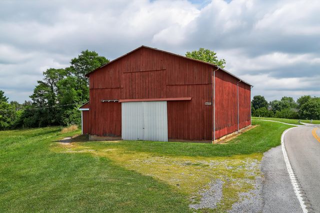 295 Fairview Road, Williamstown, KY 41097