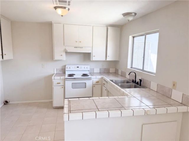 52990 Avenida Diaz, La Quinta, CA 92253