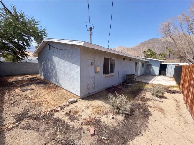 52990 Avenida Diaz, La Quinta, CA 92253