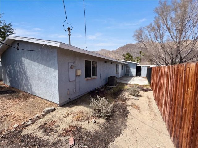 52990 Avenida Diaz, La Quinta, CA 92253