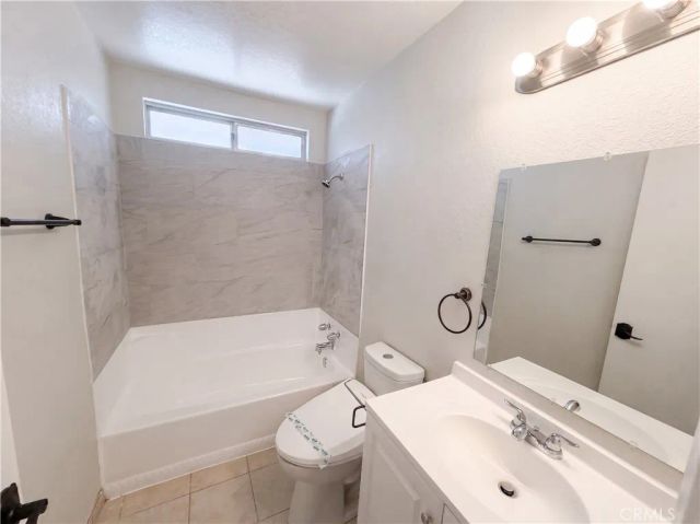 52990 Avenida Diaz, La Quinta, CA 92253