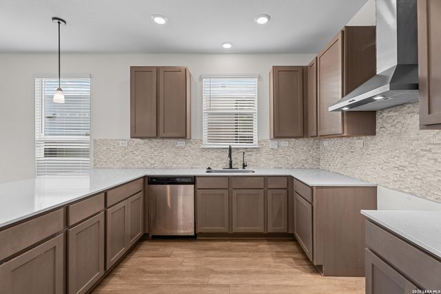 1863 OVERLOOK KNL, San Antonio, TX 78245