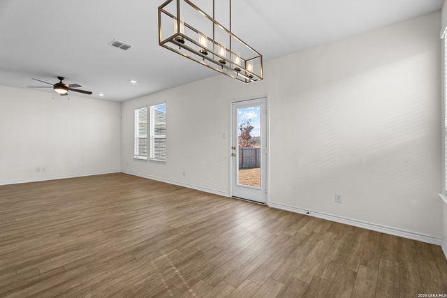 1863 OVERLOOK KNL, San Antonio, TX 78245