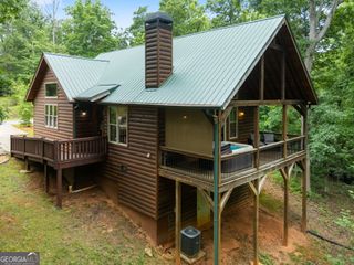 265 Maple Ridge Drive, Cleveland, GA 30528
