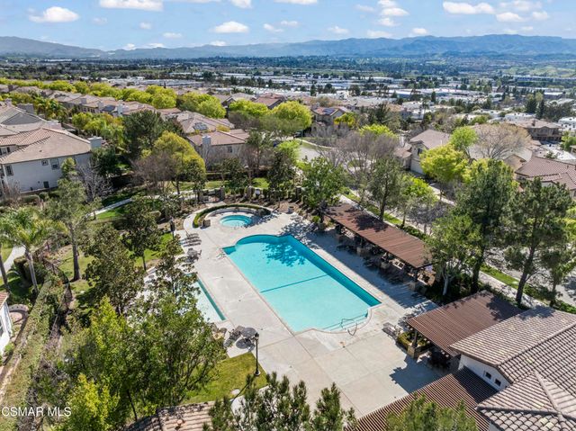 28046 Serra Lane, Valencia, CA 91355