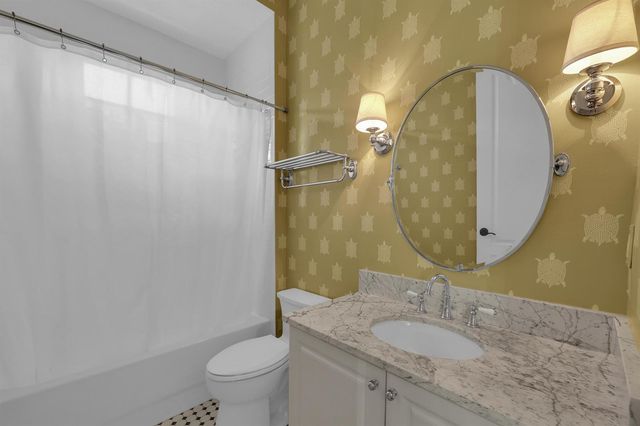 212 W Bay Cedar Circle, Jupiter, FL 33458
