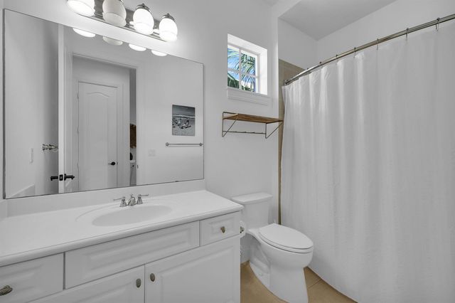 212 W Bay Cedar Circle, Jupiter, FL 33458