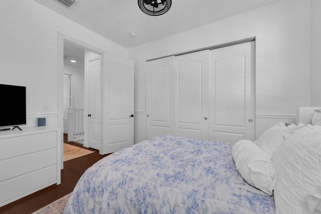 212 W Bay Cedar Circle, Jupiter, FL 33458