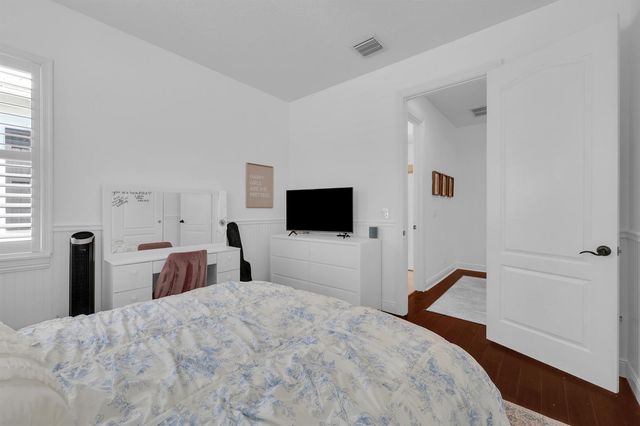 212 W Bay Cedar Circle, Jupiter, FL 33458