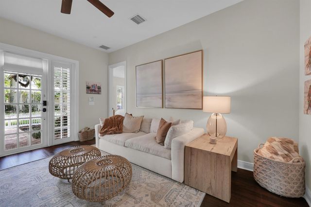 212 W Bay Cedar Circle, Jupiter, FL 33458