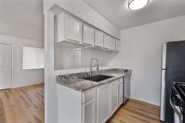 2707 Windswept CV 103, Austin, TX 78745
