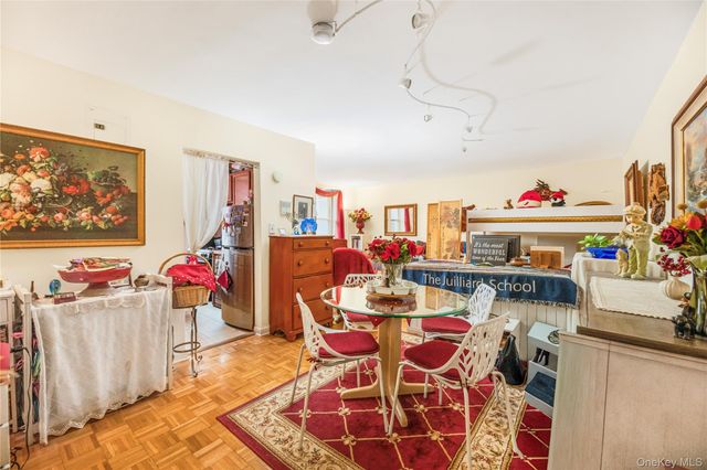 679 Warburton Avenue 1M, Yonkers, NY 10701