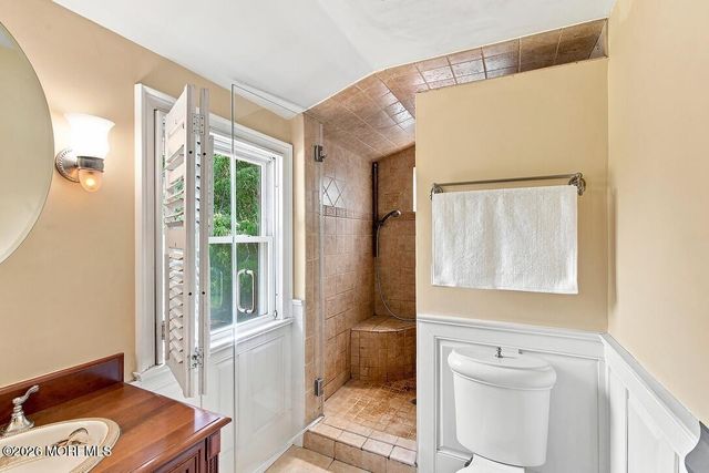 49 Maxim Road, Howell, NJ 07731