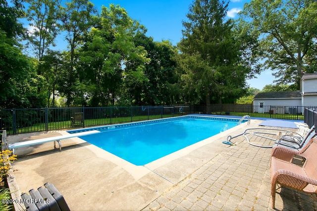 49 Maxim Road, Howell, NJ 07731