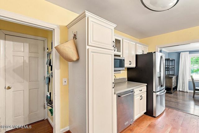 49 Maxim Road, Howell, NJ 07731