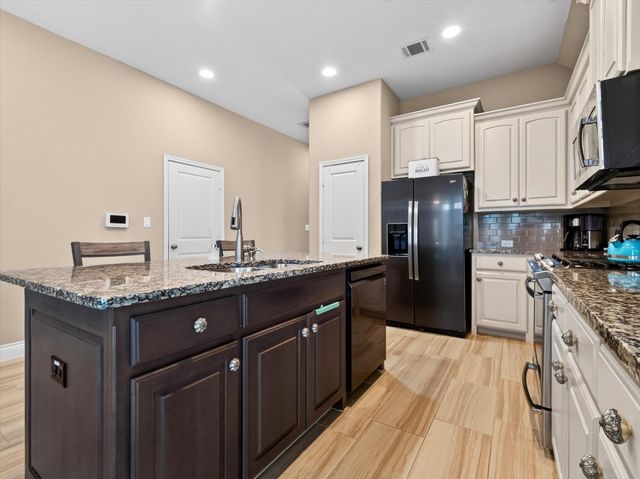 1005 Hubbard Creek Trail, Mckinney, TX 75071