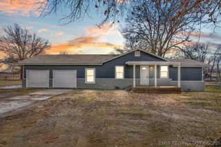 25013 S Oak Street, Claremore, OK 74019