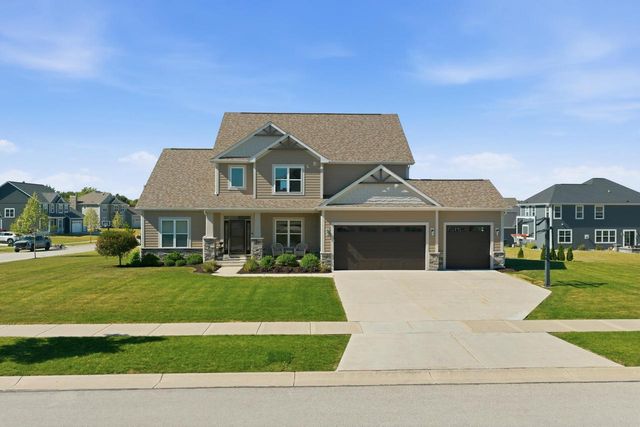 1152 W Sunrise PASS, Oak Creek, WI 53154